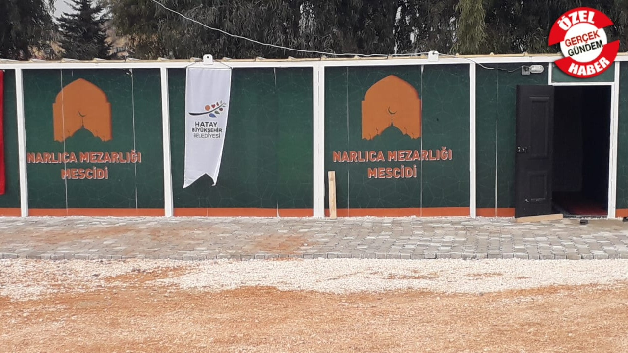 Deprem bölgesinde Kılıçdaroğlu paniği: Vali, Soylu'nun talimatıyla belediyenin astığı bayrakları indirtti
