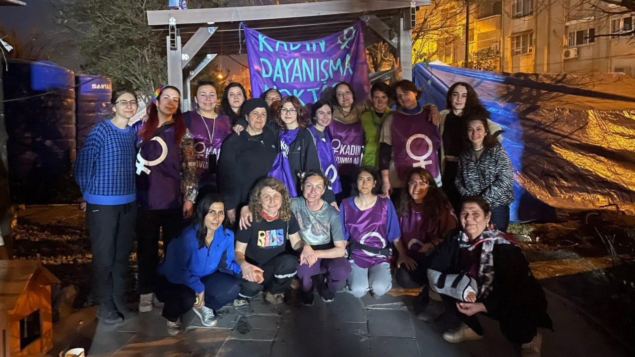 Depremzede kadınlar savunmasız kaldı: 'Şiddet karşısında başvuru mekanizması yok'
