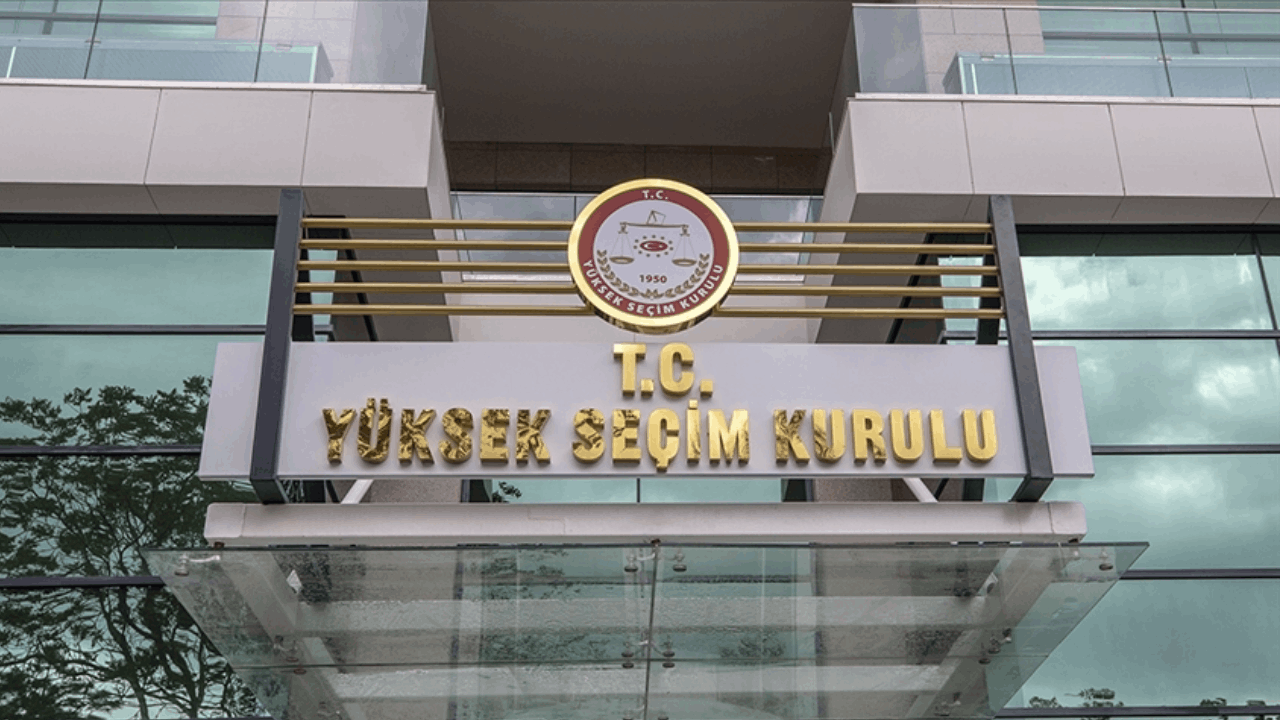 Son dakika: YSK üç cumhurbaşkanı adaylığı başvurusunu reddetti