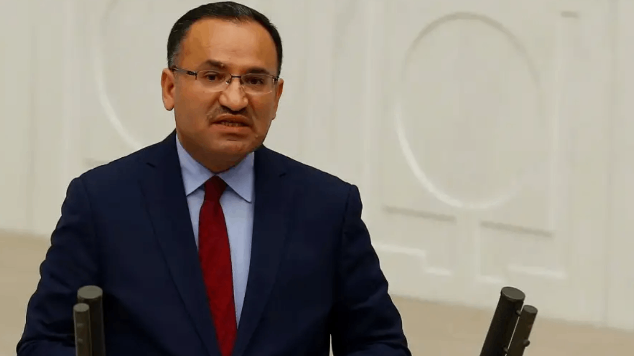 Can Atalay kararını okuyan Bekir Bozdağ'ın 'canı' yanmış! 'Bana haksızlık yapılıyor' açıklaması
