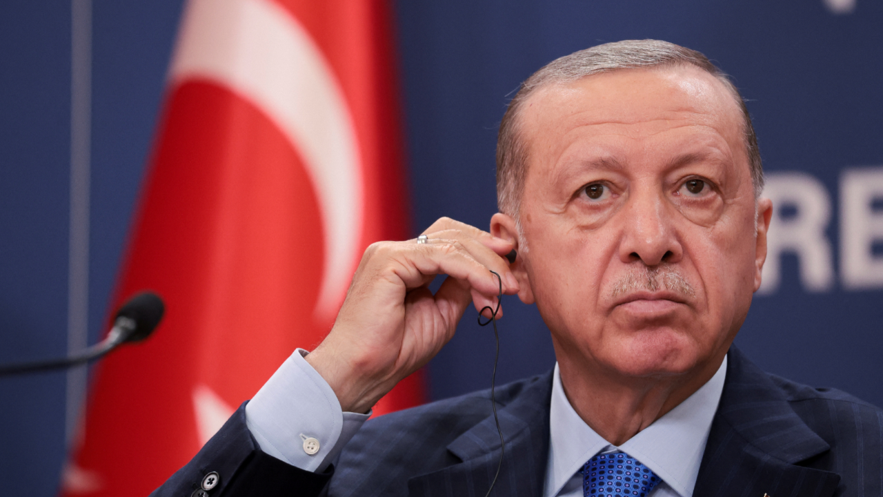 AKP'de son 10 gün hesapları: 'Yarış başa baş gidiyor', hangi taktikler konuşuluyor?