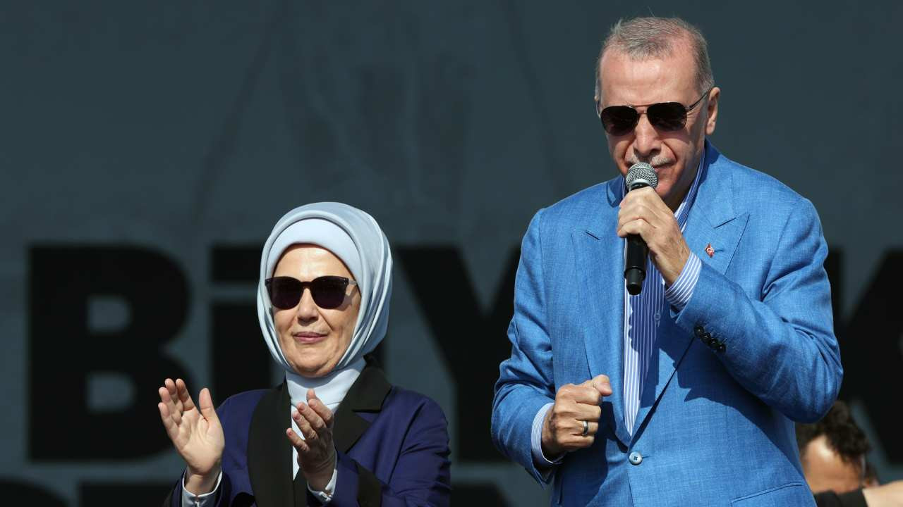 Erdoğan'dan İstanbul mitingi: Bay Bay Kemal, benim milletim ayyaşa sarhoşa kalkıp da meydanı bırakmaz