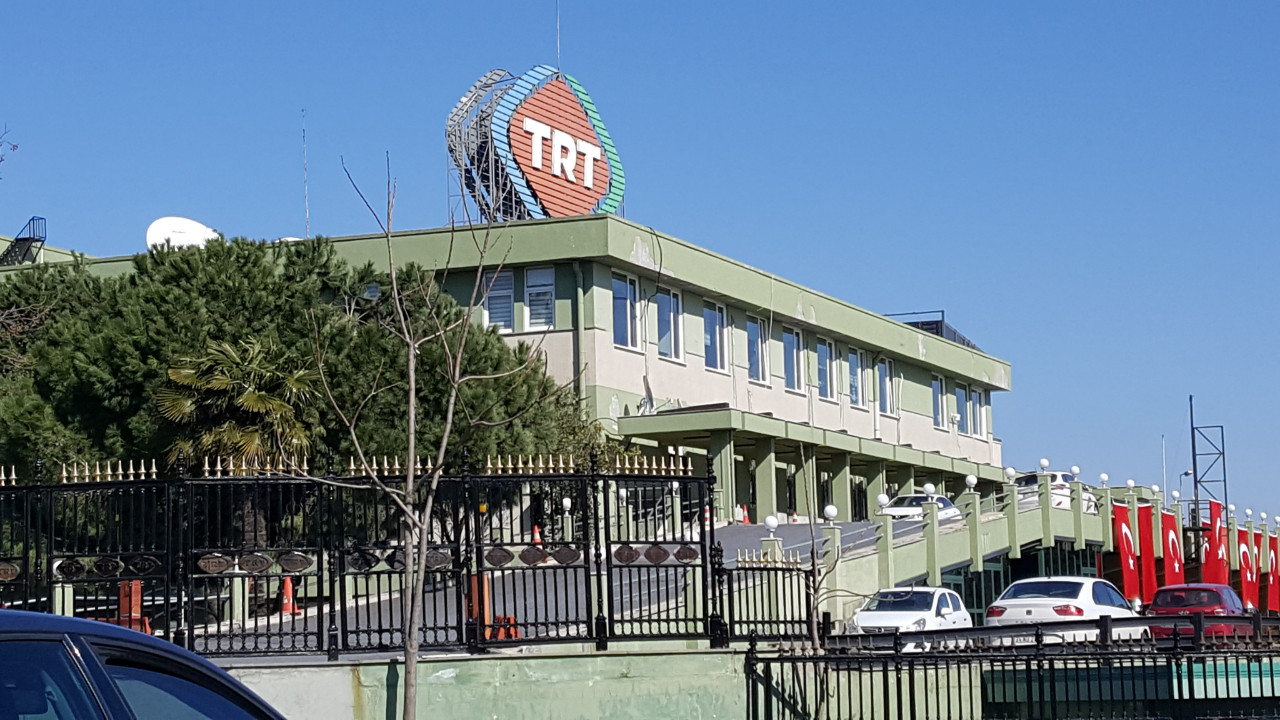 TRT'de neler oluyor? Personele 'seçim gecesi gelmeyin' talimatı