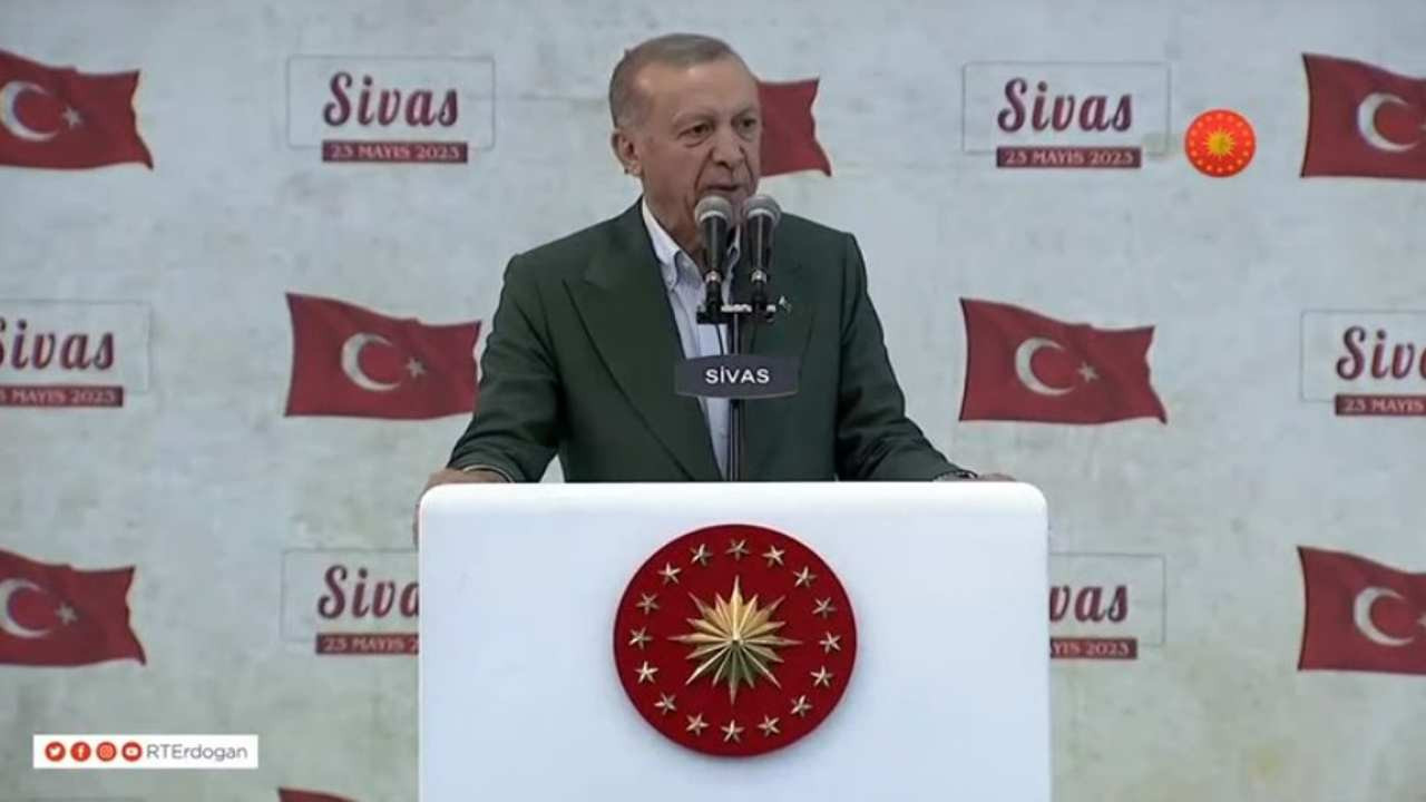 Montaj itirafının ardından Erdoğan'dan ilk açıklama: Gençlerimizin kıvrak zekasının ürünü 5 saniyelik video