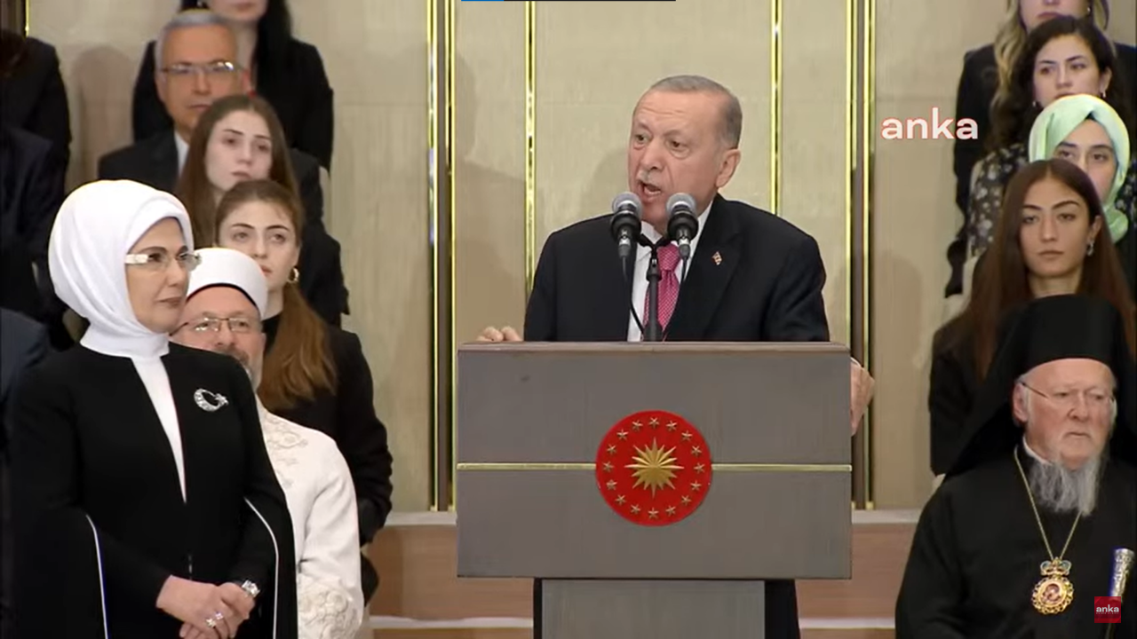 Erdoğan göreve başlama töreninde: 'Geçmişteki hatalardan ders çıkararak istikbali inşa etmenin gayreti içinde olmalıyız'