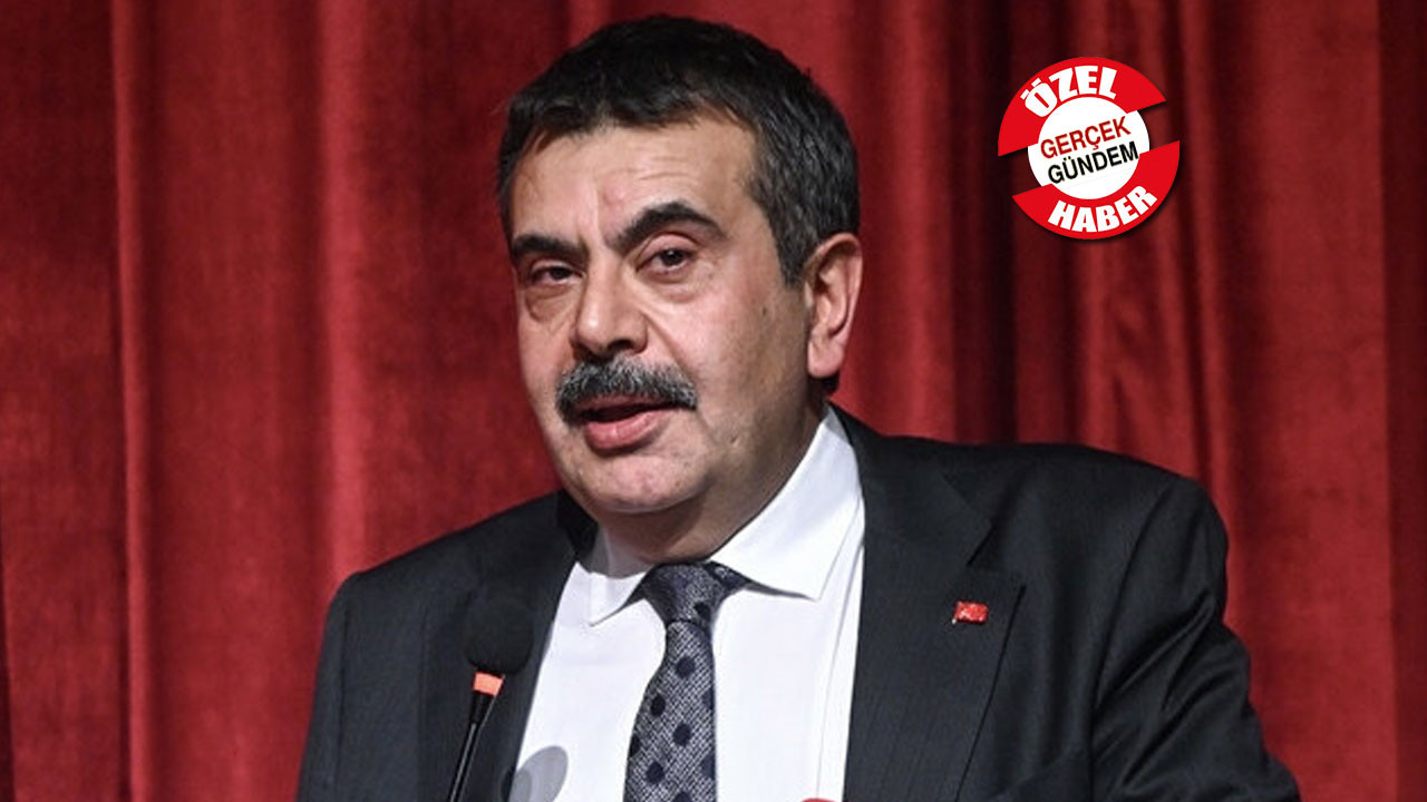 Eğitimciler, Bakanın 'kız okulları açılmalı' sözlerine tepkili: "Cemaatlerin sözde okullarında olanları takip etmek yerine aklınıza bu mu geldi?"