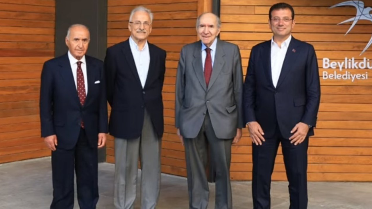 Ekrem İmamoğlu, eski genel başkanlarla görüştü: CHP yönetimine sert eleştiriler