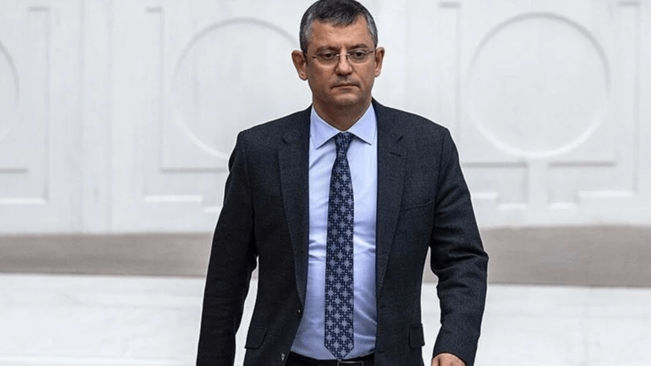 Özgür Özel harekete geçiyor: Önce vizyon belgesini sonra da adaylığını açıklayacak