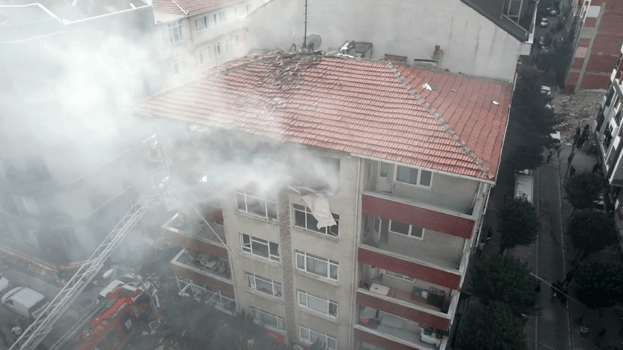 İstanbul'da bir apartman dairesinde patlama: 2 ölü 3 yaralı