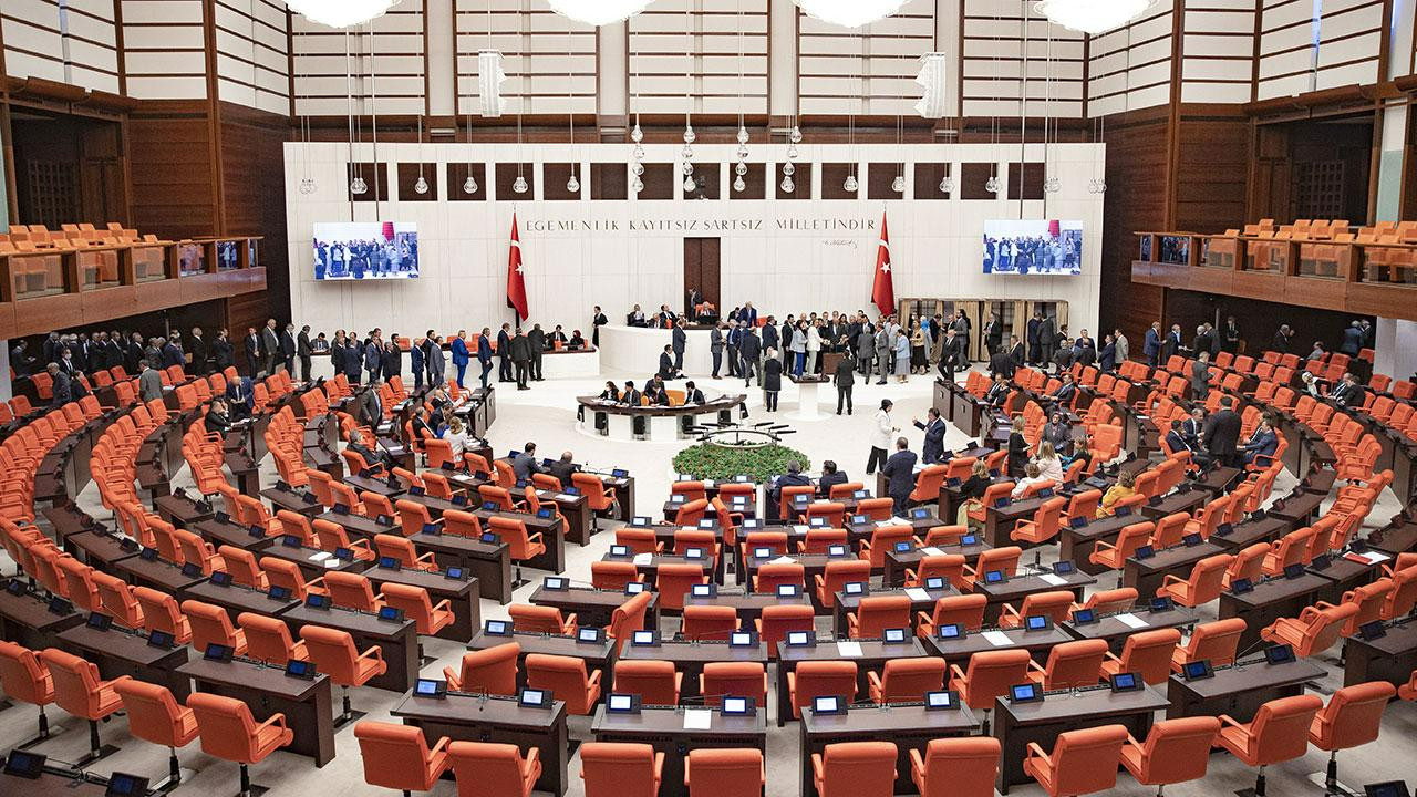 İsveç'in NATO'ya üyeliği TBMM'de kabul edildi