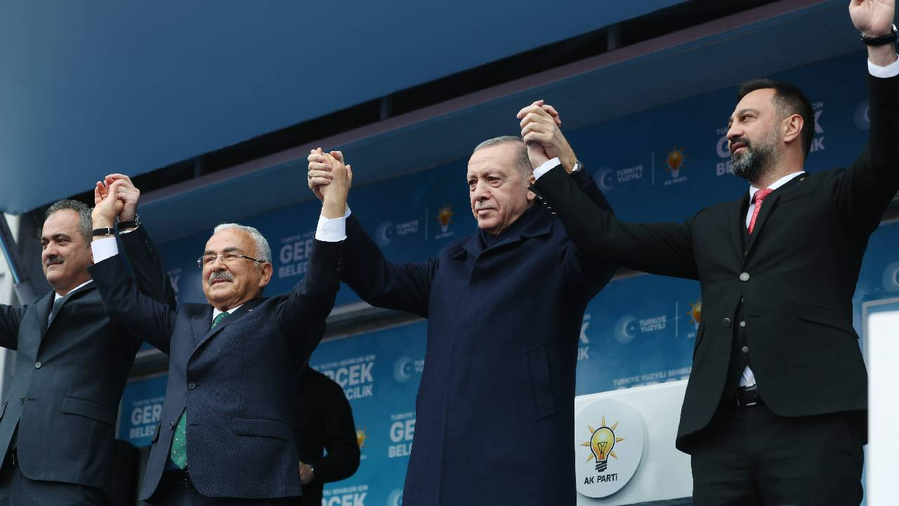 Erdoğan'dan seçmenlere 'gaz kesme' uyarısı: Biz varsak doğal gaz var, biz yoksak doğal gaz yok