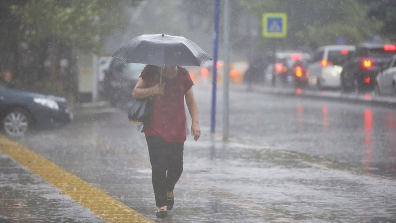 Meteoroloji'den önemli uyarı: Gök gürültülü sağanak ve dolu geliyor