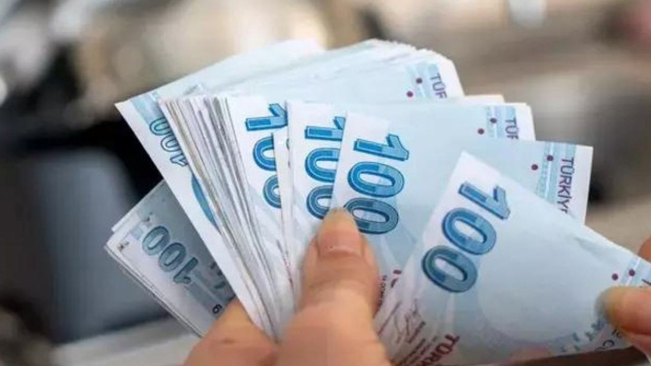 Yapı Kredi'den emekliyi sevindirecek haber geldi: Emekli promosyon rakamları arttırıldı. Yapı Kredi Bankası emekli promosyonu ne kadar oldu? - Resim: 1