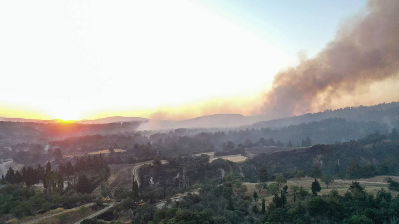 Çanakkale'deki orman yangını: 575 hektar alan yangından etkilendi