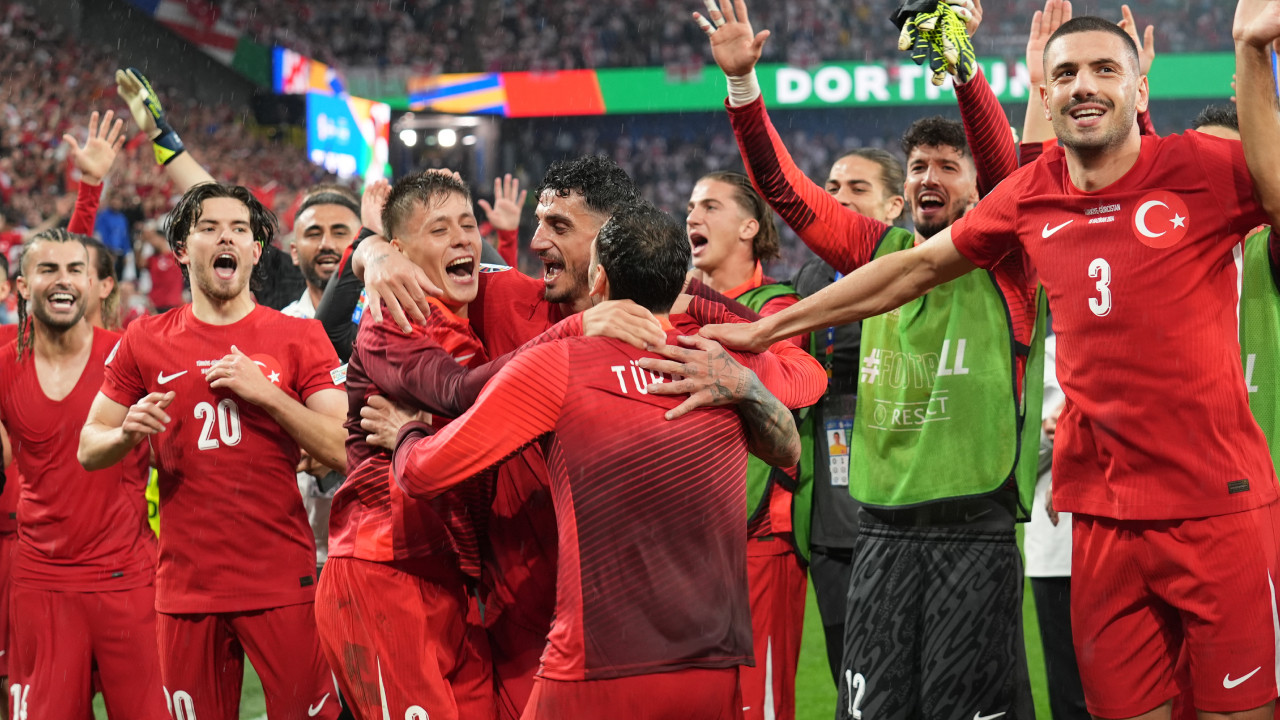 Türkiye A Milli Takımı'nın en pahalı ilk 11'i!