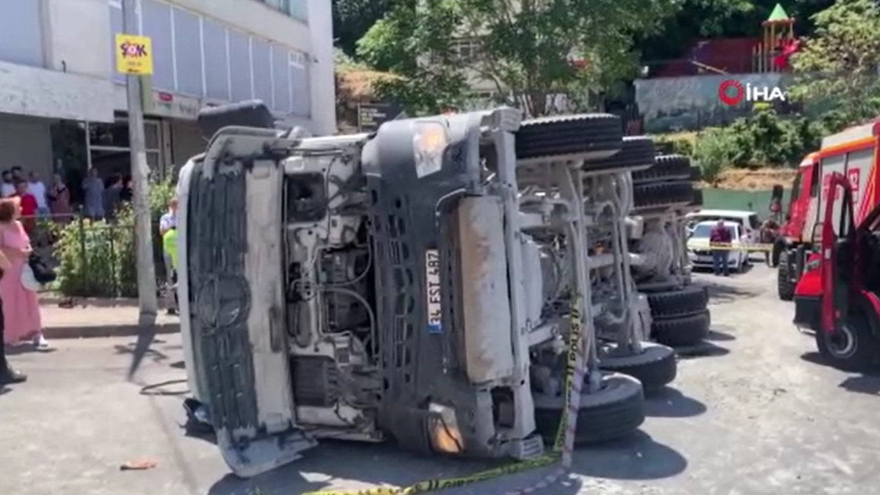 Beton mikseri gelin arabasının üzerine devrildi: 1 çocuk feci şekilde can verdi