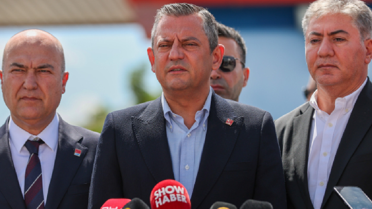 Özgür Özel'den Sinan Ateş davası açıklaması: Cenaze ortada duruyor!
