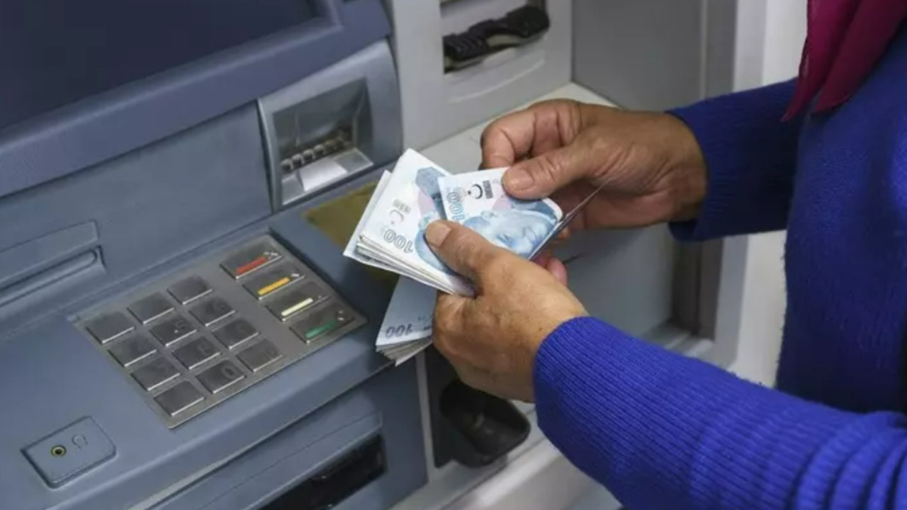 En Düşük Emekli Aylığı Zammına Sosyal Medyada Tepki Yağdı