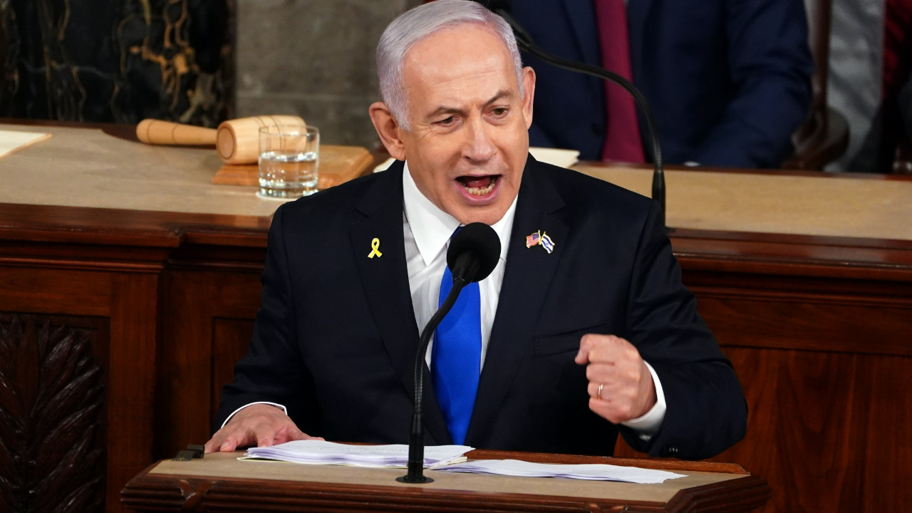 Netanyahu'dan Protestoculara Hakaret: 'İran'ın Kullanışlı Ahmakları'