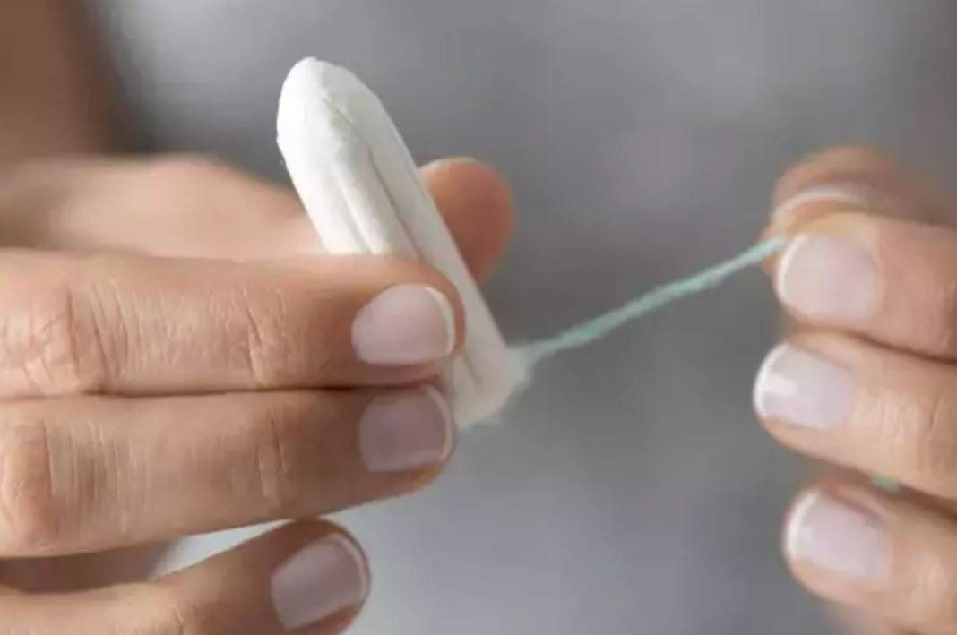 Kadınları Bekleyen Büyük Tehlike! Regl Döneminde Kullandığı Tampon Yüzünden 2 Bacağı Birden Kesildi - Resim: 1