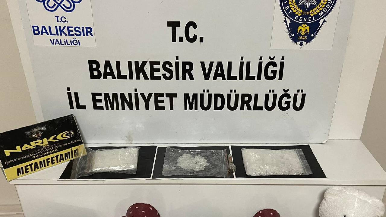 Balıkesir'de Uyuşturucu Operasyonu: 2 Gözaltı