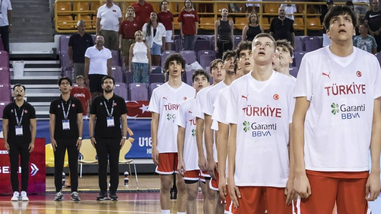 Türkiye Çeyrek Finale Çıktı - Resim: 3