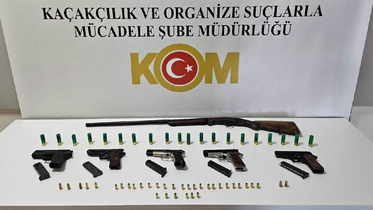 Samsun'da Ruhsatsız Silah Operasyonu: Gözaltılar Var