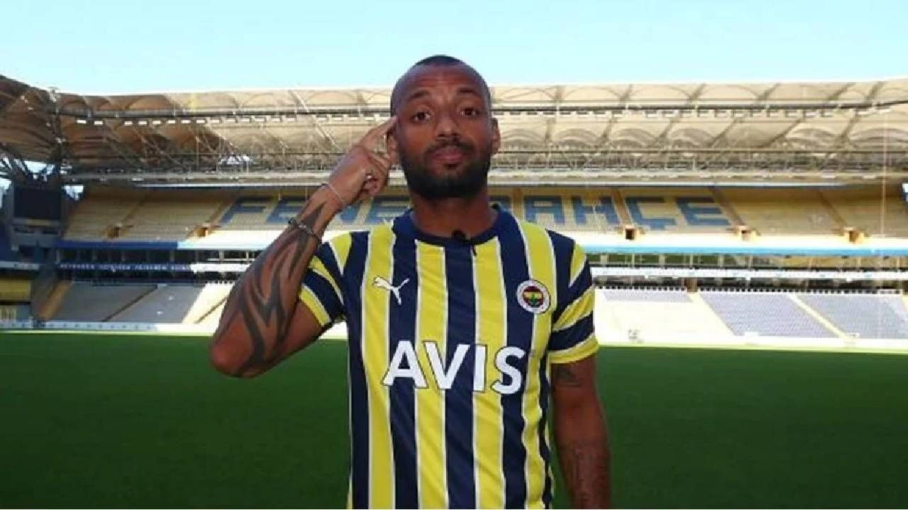 Fenerbahçe'den Açıklama: Joao Pedro Kayıplara mı Karıştı? - Resim: 2