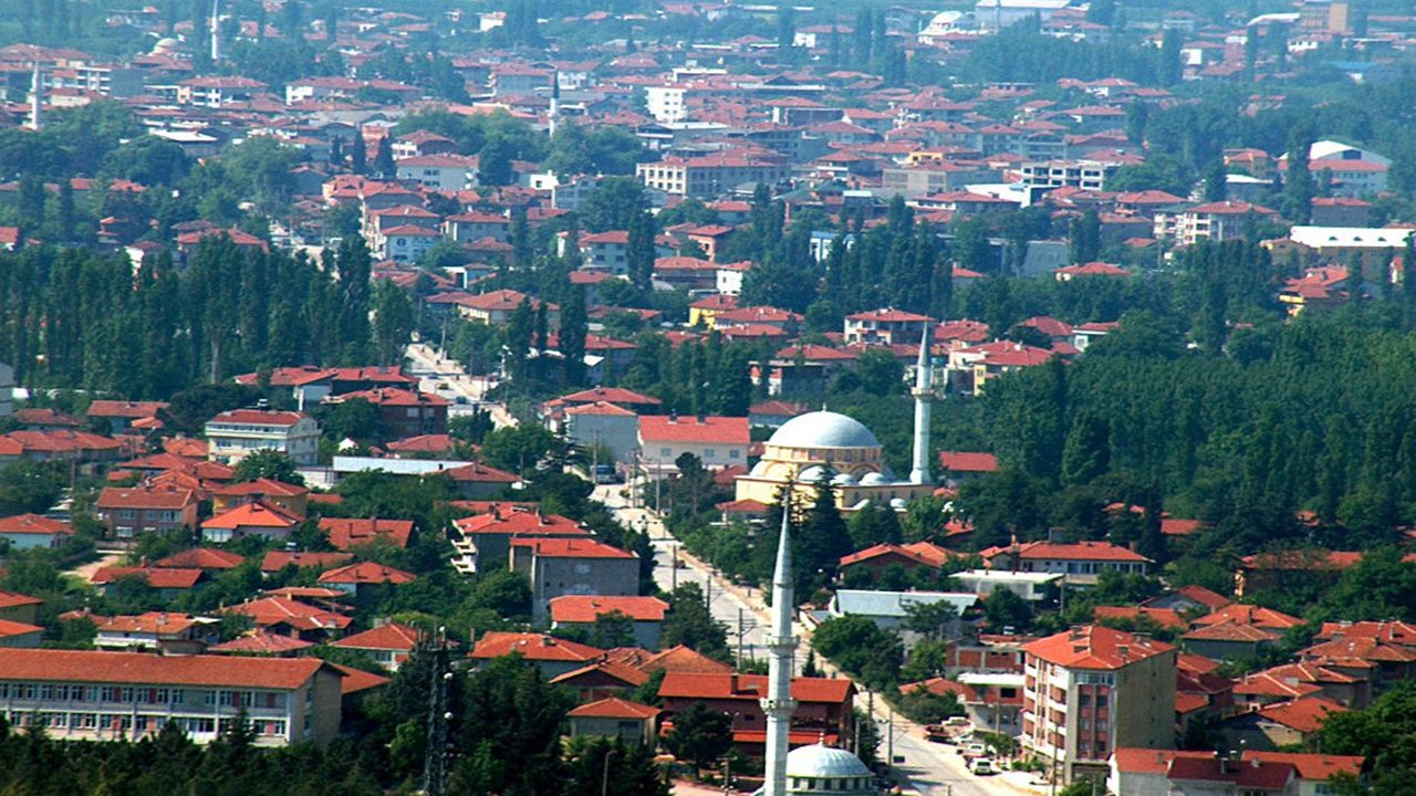 Emekli Dostu İlçeden Herkes Arsa Almaya Başladı! Doğası Hayran Bırakıyor - Resim: 1