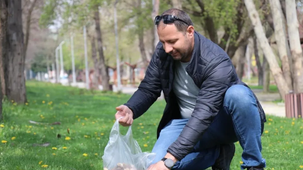 Üç Arkadaş Ormanda Bulunca Sevinçten Oynamaya Başladı: Kilosu Altından Daha Değerli - Resim: 2