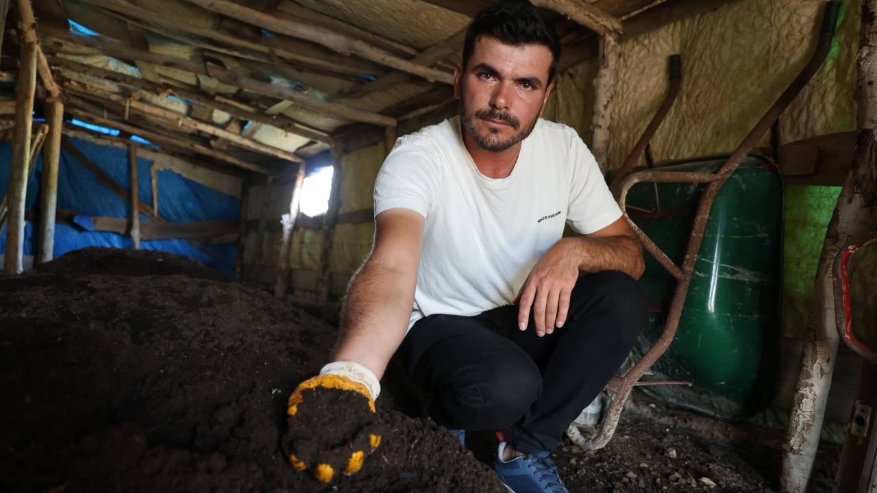 Dalga Geçen Arkadaşlarının İnadına Üretime Başladı: Siparişlere Yetişemiyor - Resim: 2