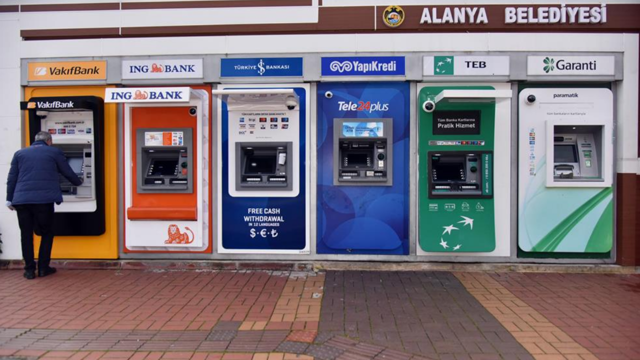 Pazartesi İtibarıyla Yürürlüğe Girecek: ATM'lerden Para Çekenler İçin Yeni Dönem - Resim: 2