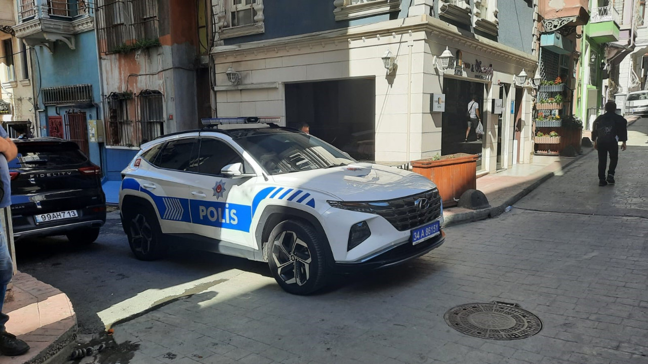 Beyoğlu'nda Kadın Cinayeti! Katil Zanlısı Otel Çalışanı Tarafından Yakalandı