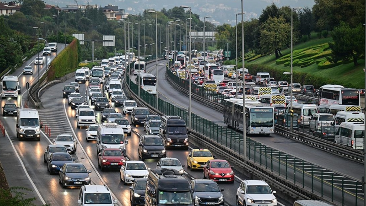 Trafikte Bu Hatayı Yapan Sürücülere Af Yok! Şimdiden 6400 Sürücüye Ceza Kesildi - Resim: 2