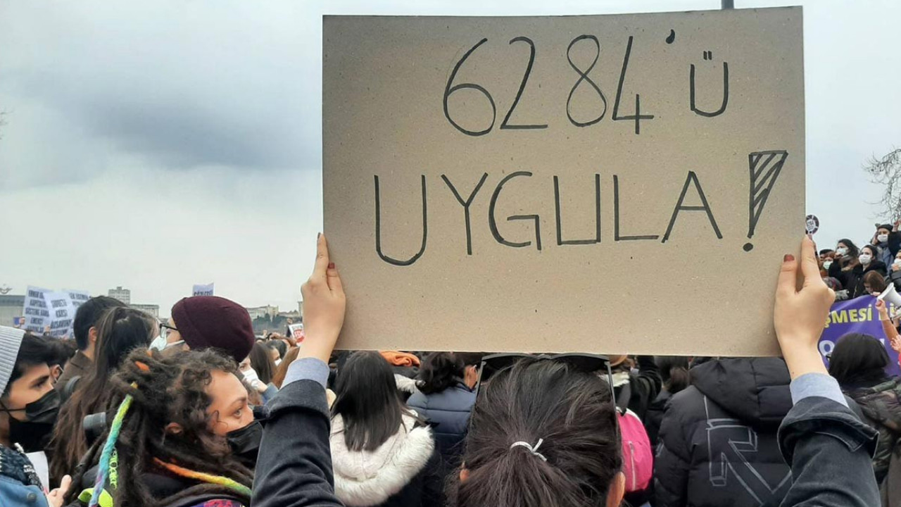 Adana'da Bir Gecede Beş Kadın Katledildi!