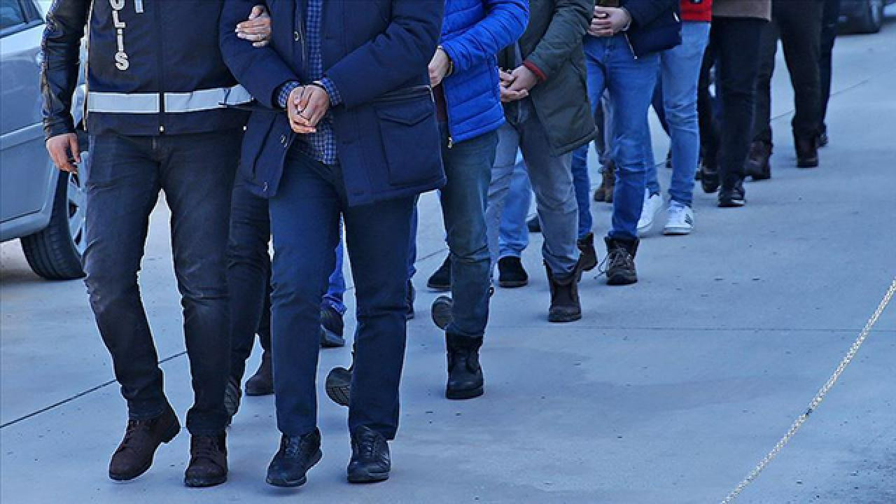 İstanbul'da Kaçak Silah Operasyonu: 6 Kişi Gözaltında
