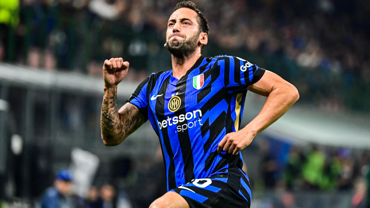 Hakan Çalhanoğlu, Galatasaray'ın Kapısından Dönmüş