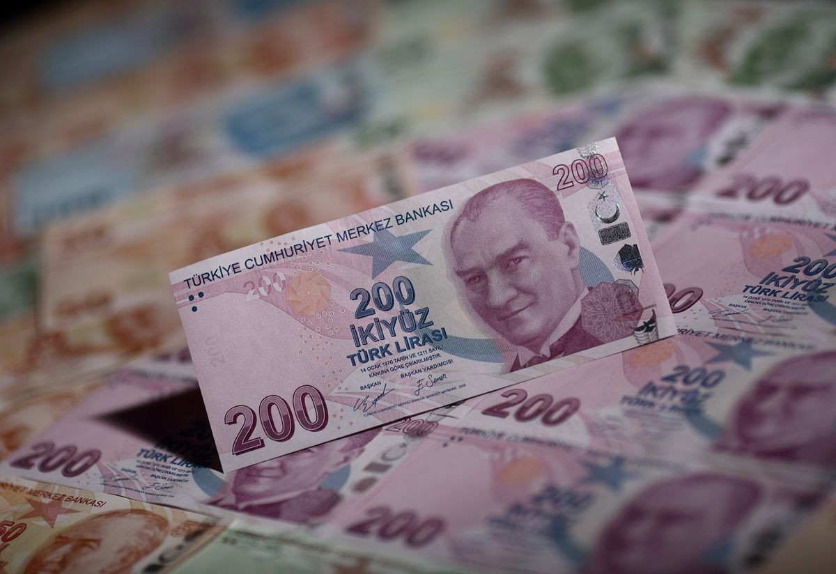 81 İlde 53 Binden Fazla ATM Nakit Paraya Yetişemedi! 200 Liralık Banknotlar Gündemdeydi: Aynı Anda Tam Kapasite Çalışsa Bile… - Resim: 1