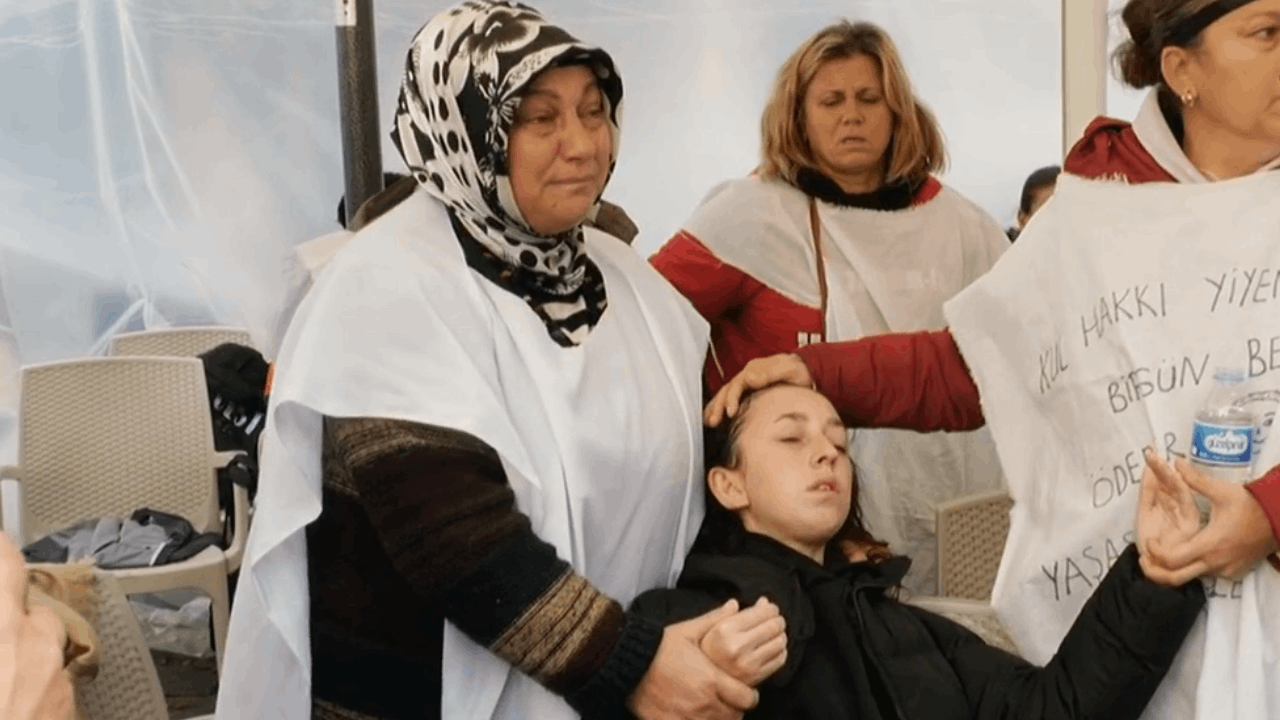 Polonez İşçileri Eylemde... Fenalaşan Arkadaşının Başında İsyan Etti! 'Ölmemiz mi Gerekiyor?'