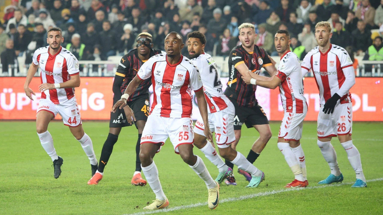 Tartışmalı Galatasaray Maçının Ardından Sivasspor'da Dikkat Çeken İstifa