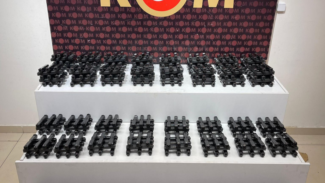 Silah Kaçakçılarına Operasyon: 3 Kişi Tutuklandı