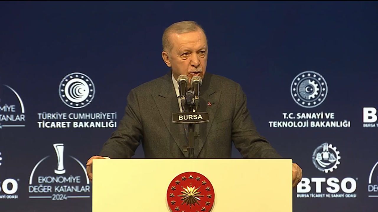 Cumhurbaşkanı Erdoğan Muhalefete Yüklendi: 'İsteksiz Değiller Aynı Zamanda Kabiliyet de Yok'
