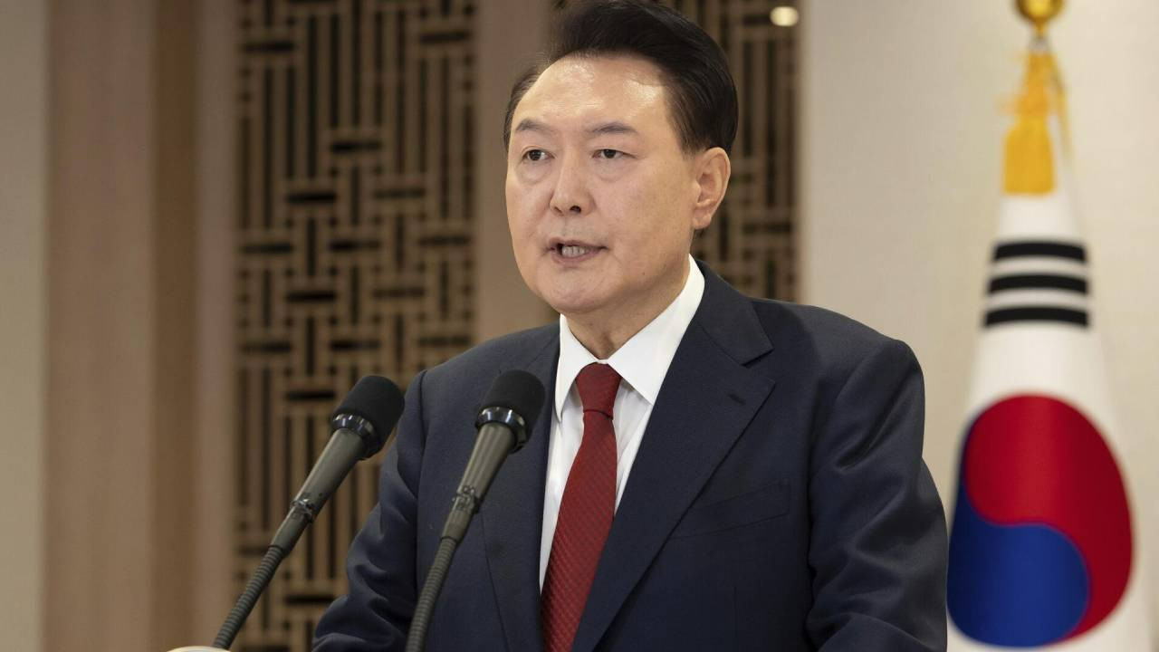 Güney Kore Devlet Başkanı Yoon İçin Mahkemeden Tutuklama Emri Çıktı