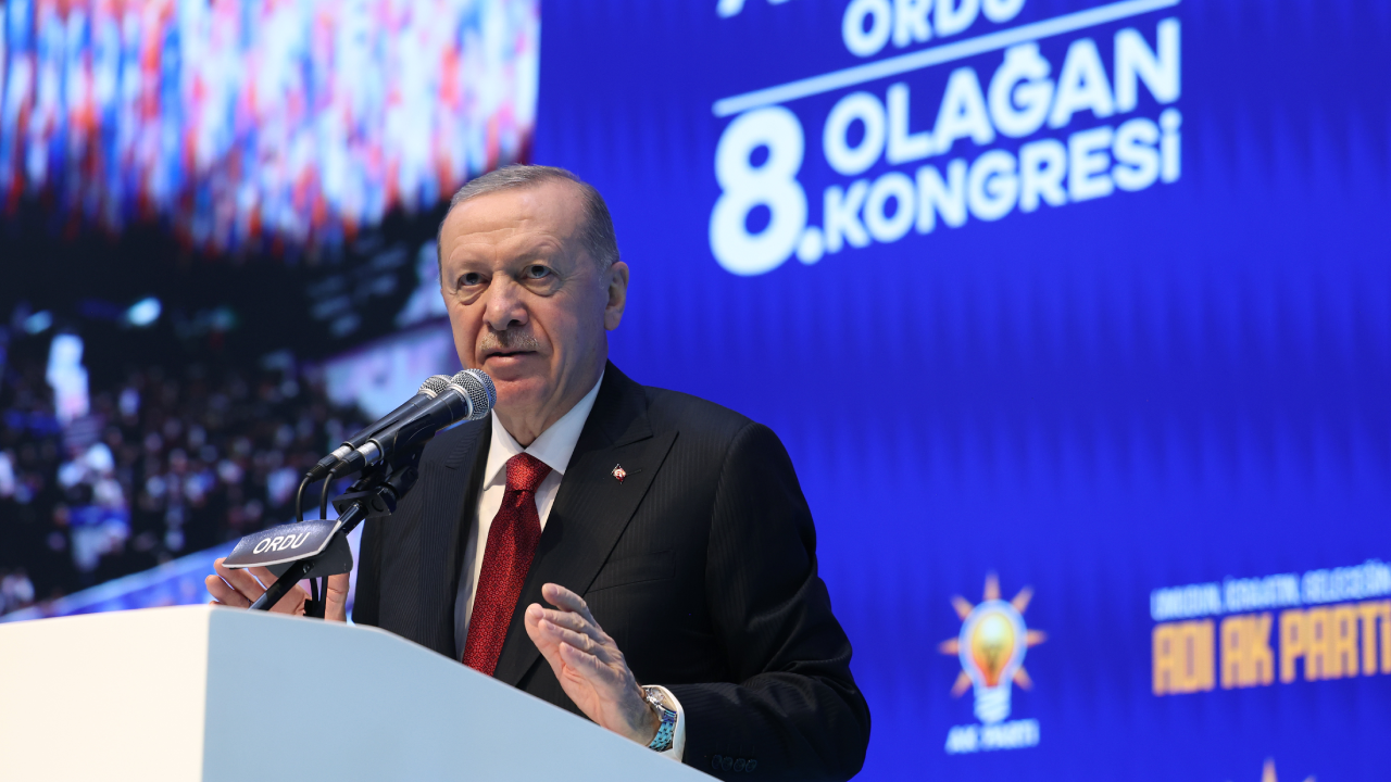 Cumhurbaşkanı Erdoğan Yine 'SGK Borcu' Üzerinden Yüklendi: 'Hizmet Yok, Borç Çok'