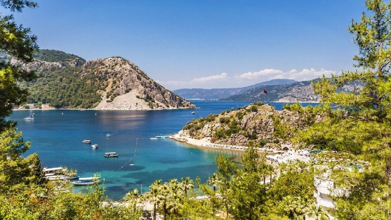 Tatile Gidenden Artık Vergi Alınacak: Yeni Düzenleme İçin Düğmeye Basıldı