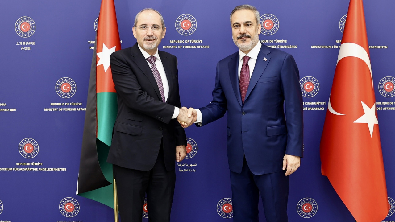 Dışişleri Bakanı Fidan, Ürdün Dışişleri Bakanı Safadi ile Görüştü