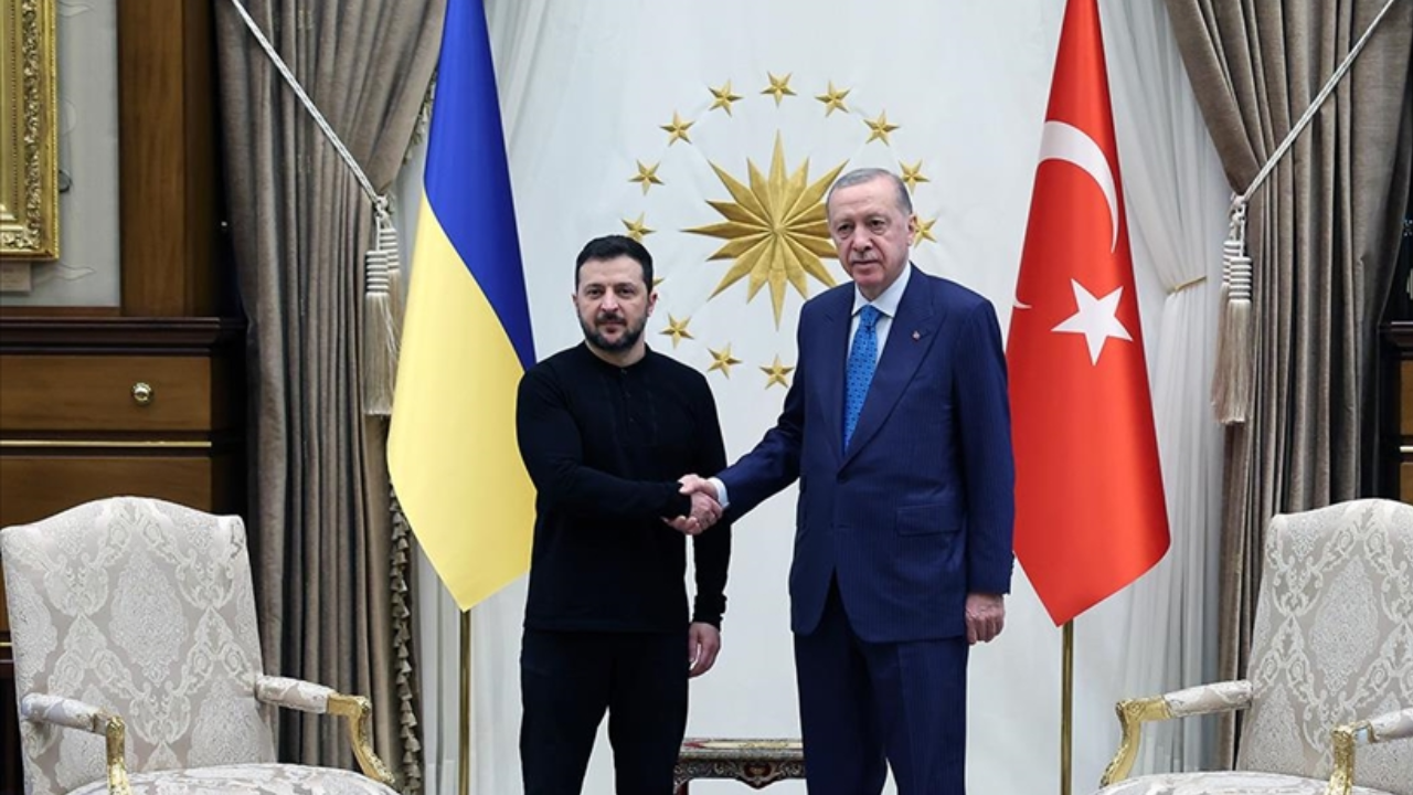 Zelenskiy'den Cumhurbaşkanı Erdoğan'a Teşekkür