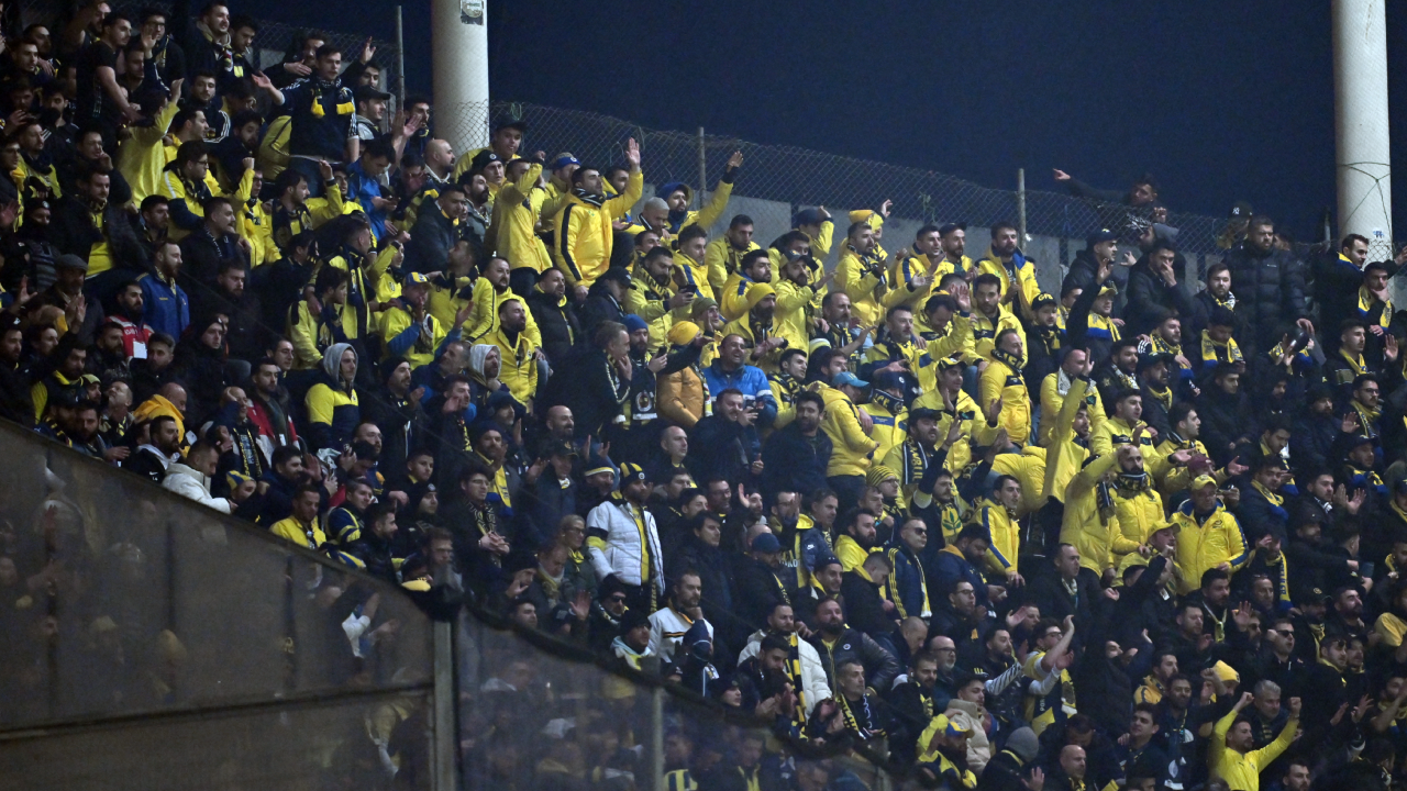 Dev Derbide Gol Sesi Çıkmadı - Resim : 9