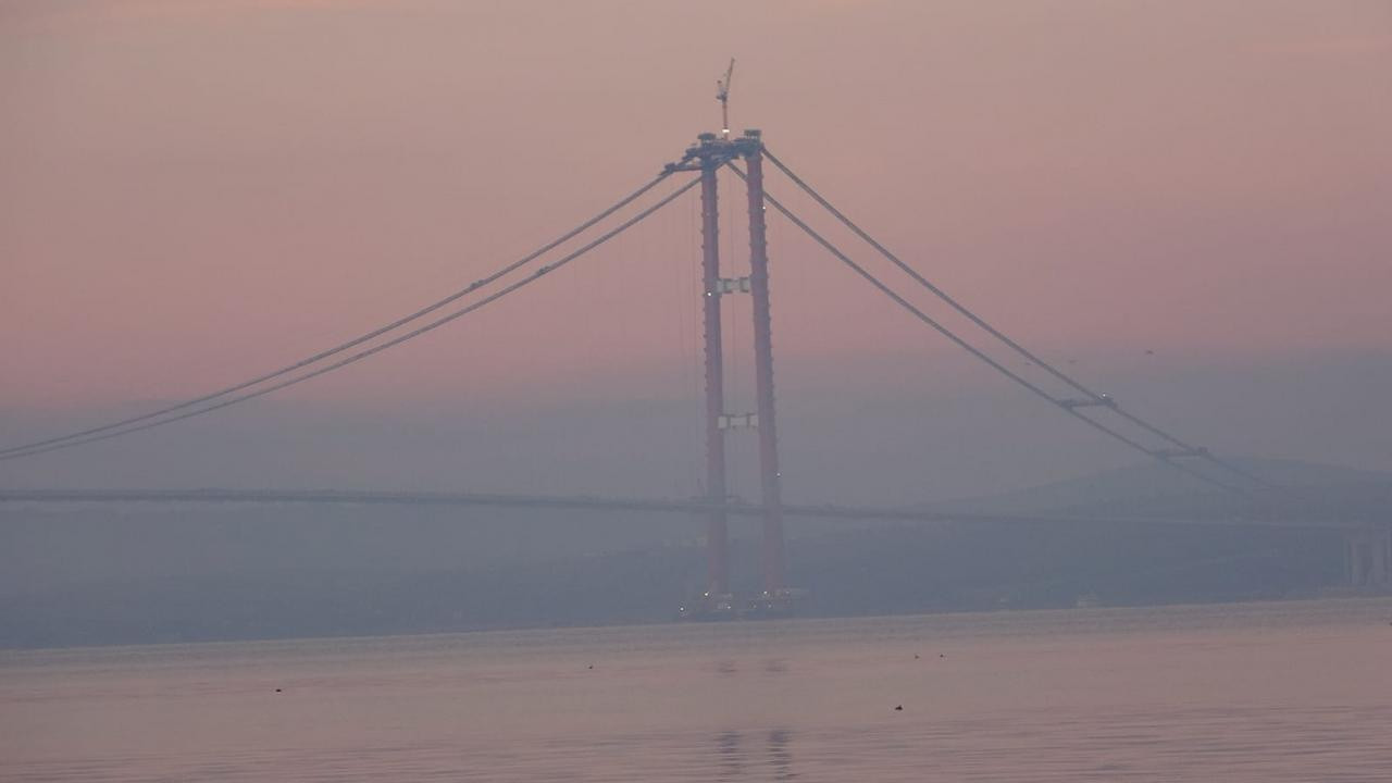 Çanakkale Boğazı Gemi Trafiğine Kapatıldı