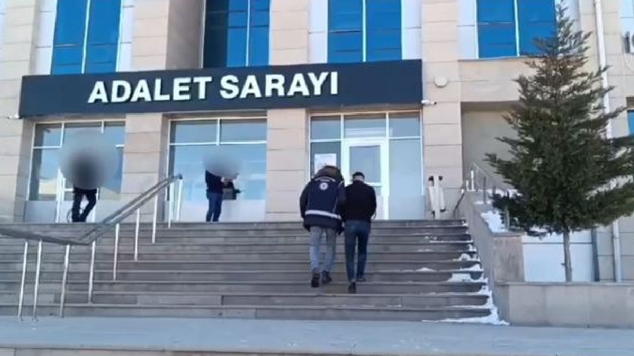 Van’da Göçmen Kaçakçılarına Operasyon